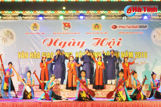 Sôi nổi ngày hội văn hóa giao thông, văn minh đô thị